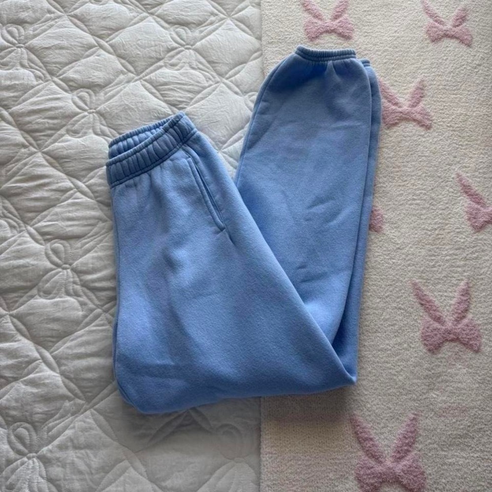 sky blue aerie offline cloud fleece jogger sweatpants